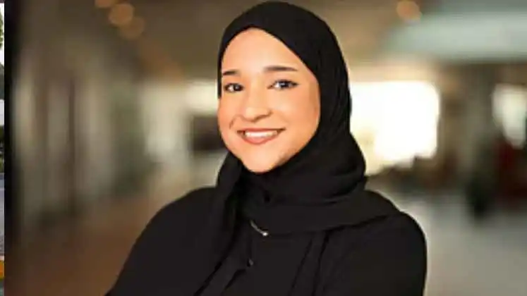 آمنة المرزوقي: الإماراتية التي تقف خلف سيارات السباق ذاتية القيادة